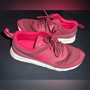 Nike Air Max Thea Maroon Size womens 9